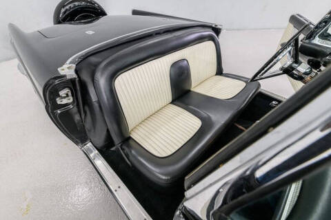 1956 Ford Thunderbird