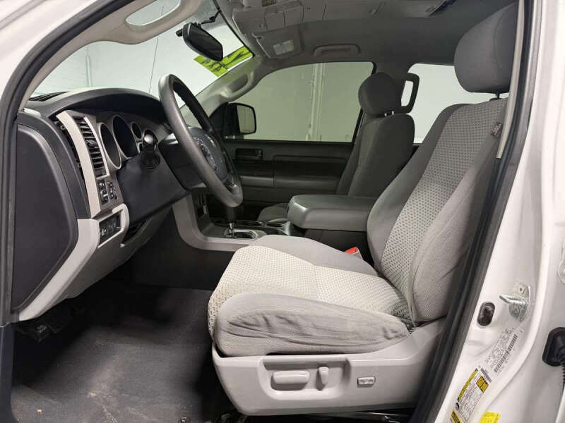 2012 Toyota Tundra Grade