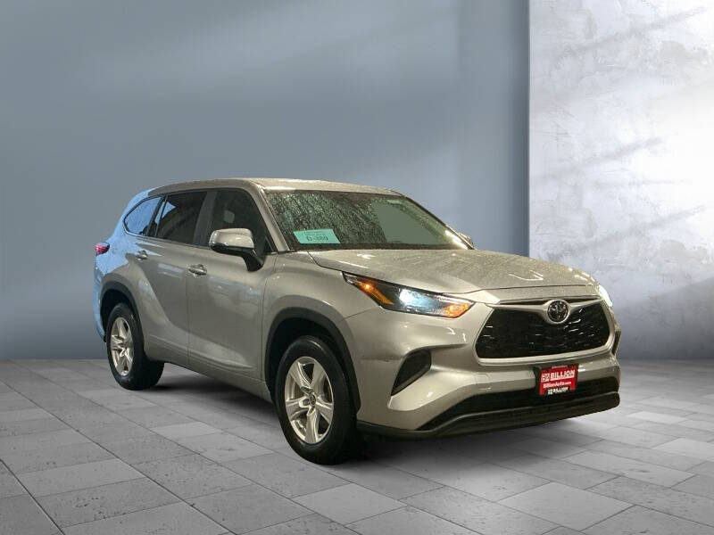 2023 Toyota Highlander L