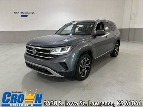 2021 Volkswagen Atlas for sale at Crown Automotive of Lawrence Kansas in Lawrence KS