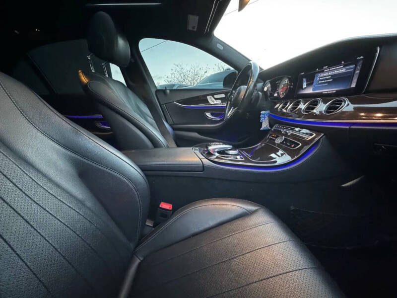 2019 Mercedes-Benz E-Class E 300