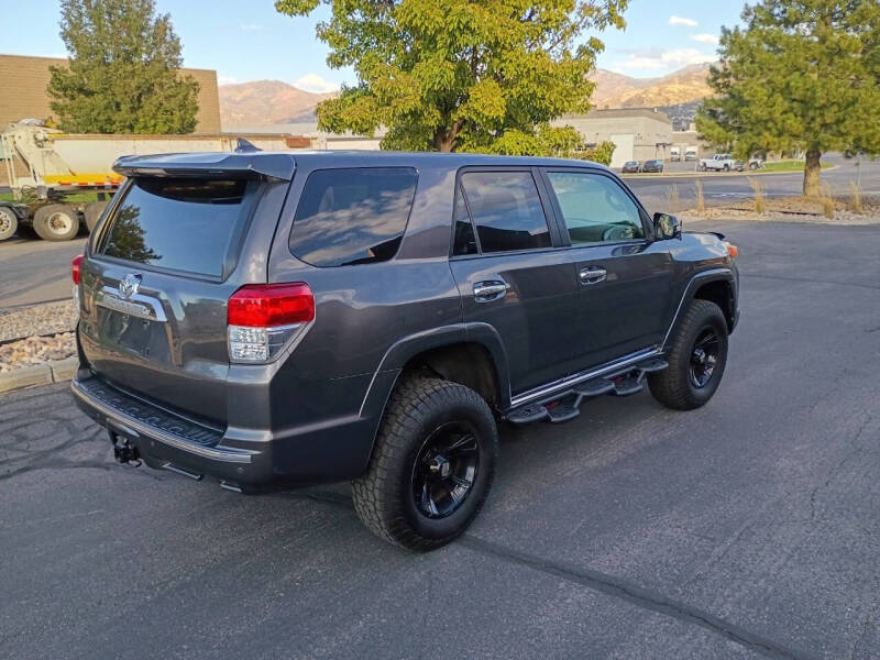 2013 Toyota 4Runner SR5