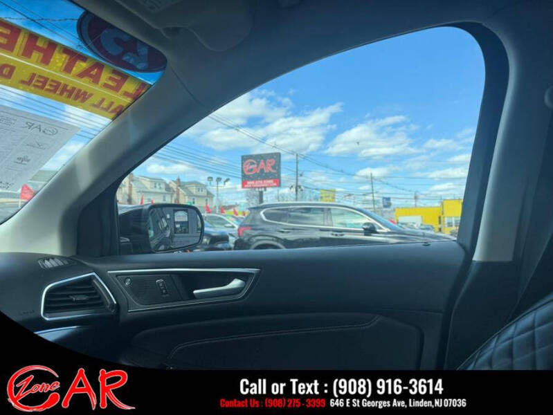 2023 Ford Edge Titanium