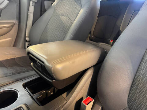 2015 Chevrolet Traverse LS