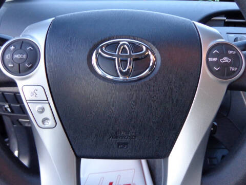 2013 Toyota Prius Three