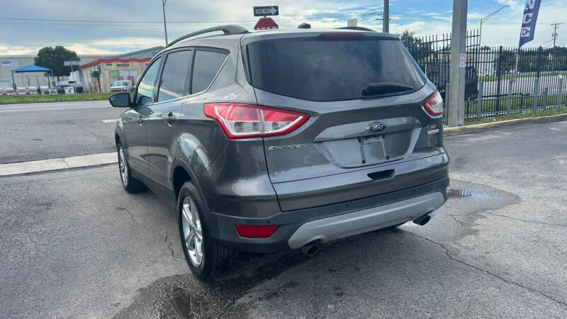 2014 Ford Escape SE