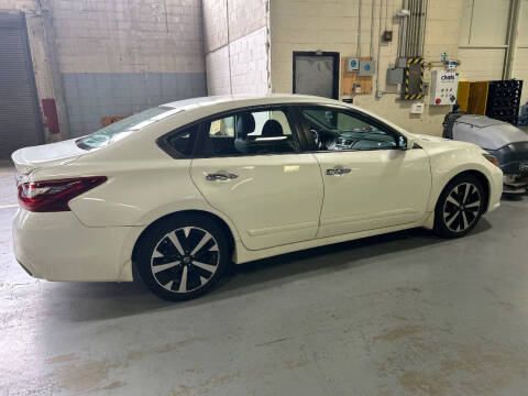 2018 Nissan Altima for sale at JMC Auto and Truck  & Consignment/ B&B TRADE  LLC - JMC Auto and Truck & Consignment/ B&B TRADE LLC in Port Jefferson Station NY