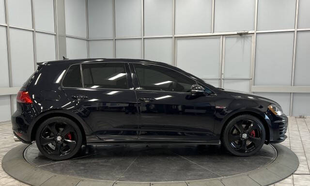 2017 Volkswagen Golf GTI S