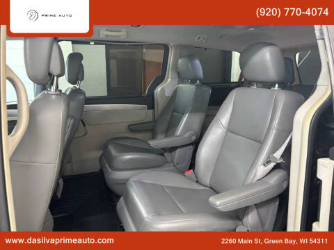 2012 Volkswagen Routan