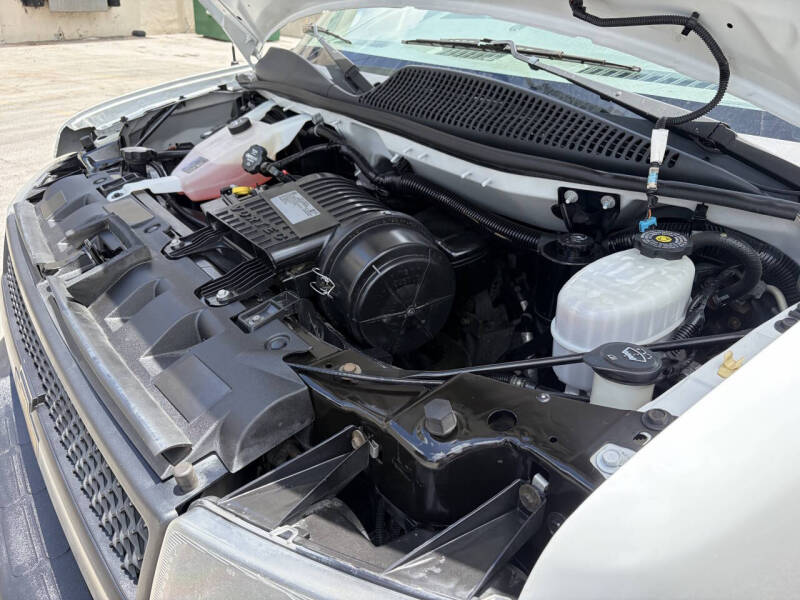 2020 Chevrolet Express LS 3500