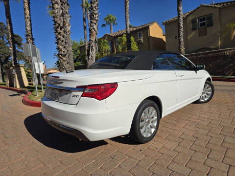 2012 Chrysler 200 Touring