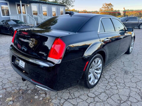2016 Chrysler 300 C