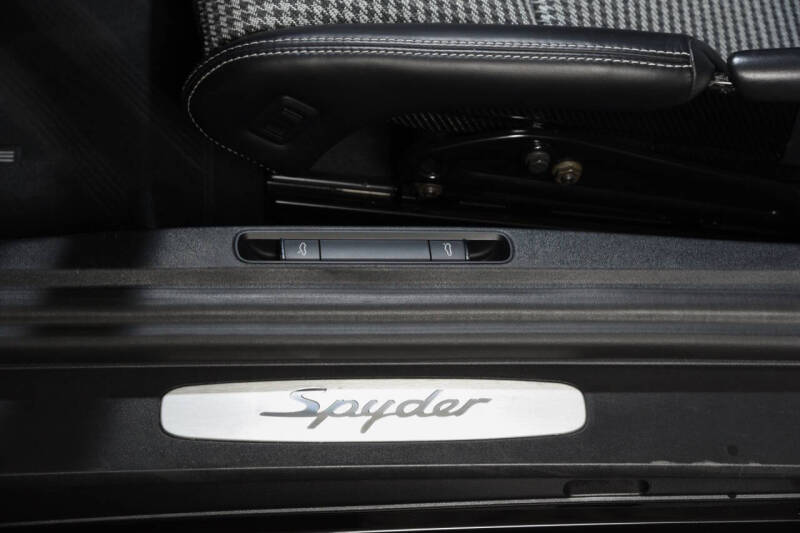 2016 Porsche Boxster Spyder