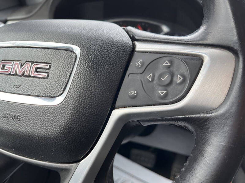 2020 GMC Acadia SLT