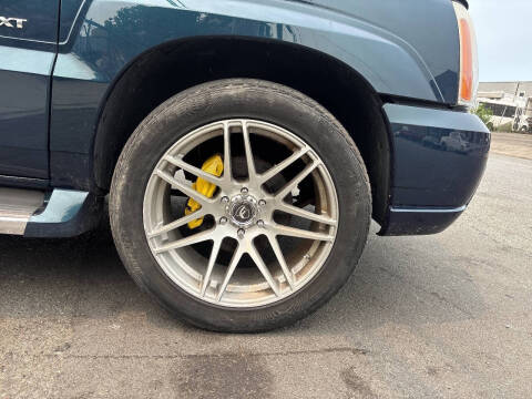 2005 Cadillac Escalade EXT