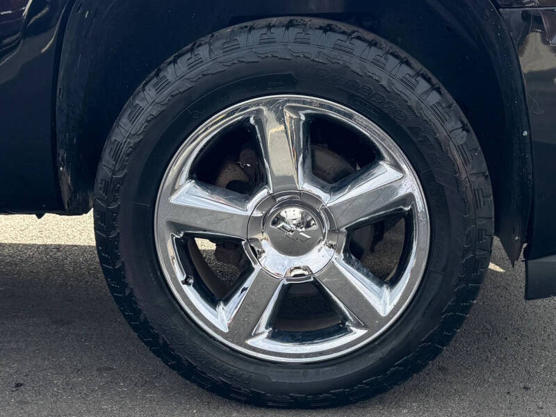 2011 Chevrolet Avalanche LTZ