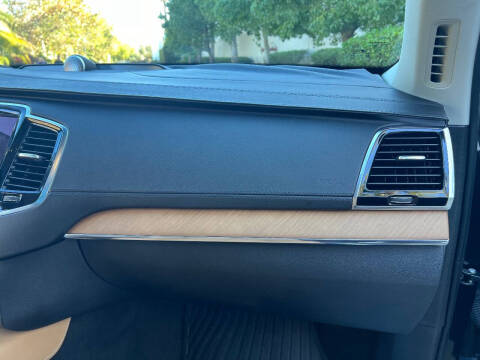 2016 Volvo XC90 T6 Inscription