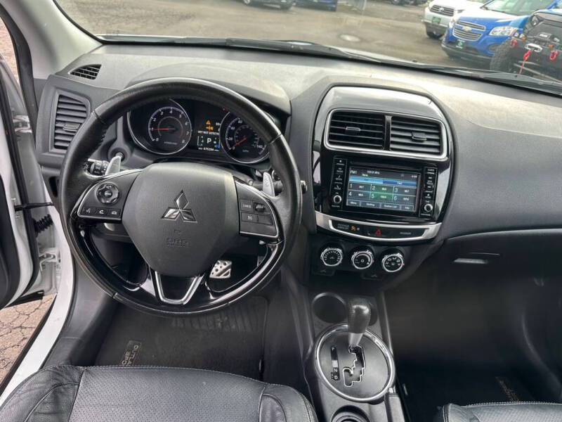 2017 Mitsubishi Outlander Sport 2.4 SEL