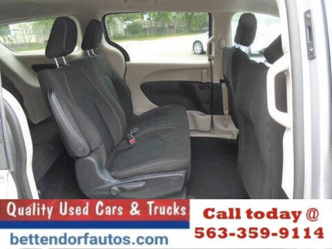 2021 Chrysler Voyager L