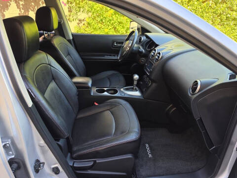 2011 Nissan Rogue SV