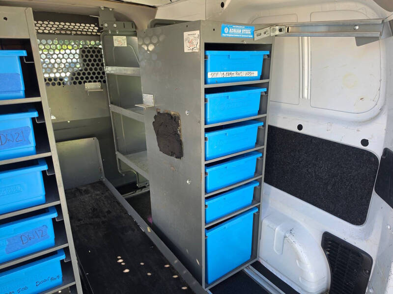 2017 Nissan NV200