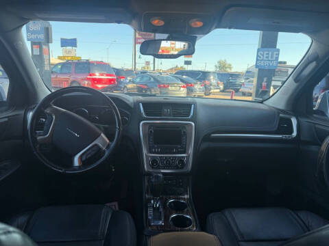 2016 GMC Acadia Denali