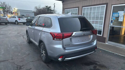 2017 Mitsubishi Outlander