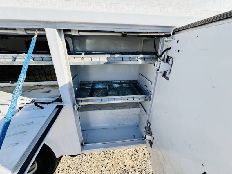 2011 Ford E-Series E-350 SD