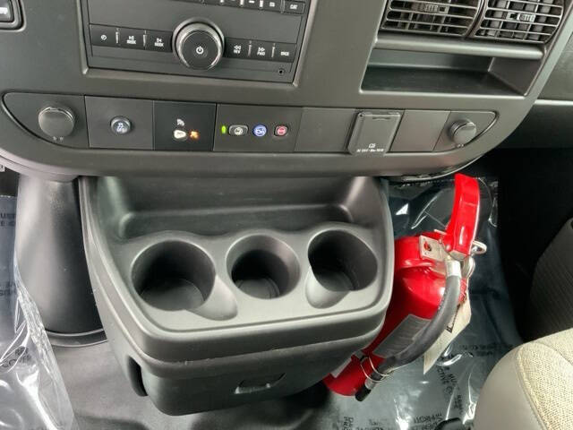 2020 GMC Savana LS 2500