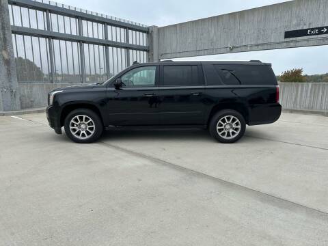2019 GMC Yukon XL for sale at You Win Auto in Burnsville MN
