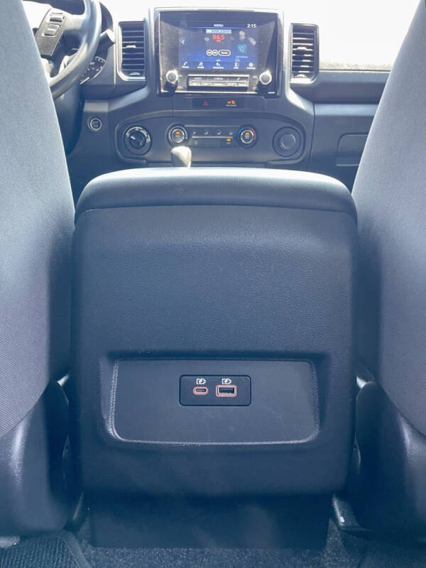 2022 Nissan Frontier S