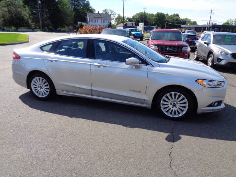 2013 Ford Fusion Hybrid SE