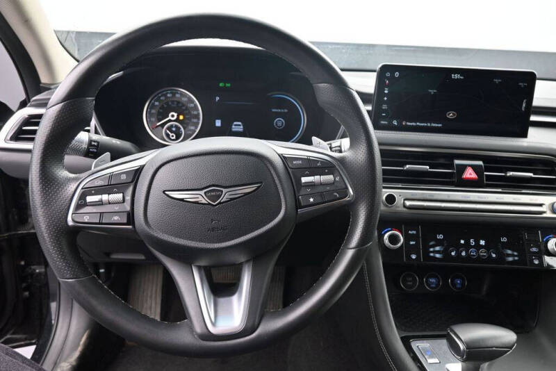 2025 Genesis G70