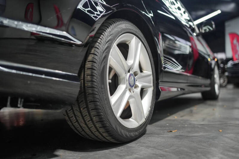 2011 Mercedes-Benz C-Class