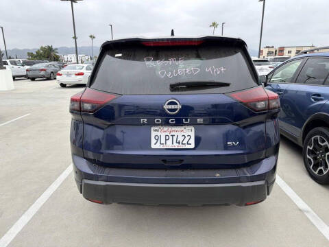 2024 Nissan Rogue SV
