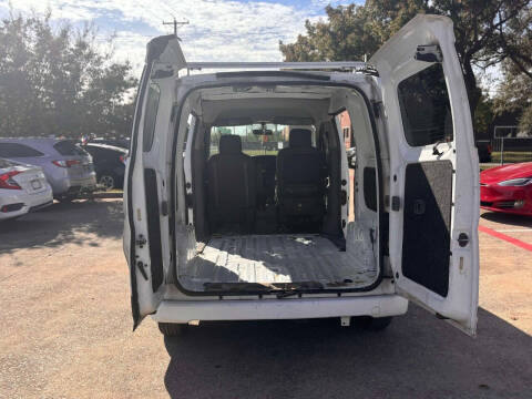 2015 Nissan NV200 SV