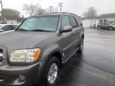 2005 Toyota Sequoia for sale at Mike Hunter Auto Sales in Terre Haute IN