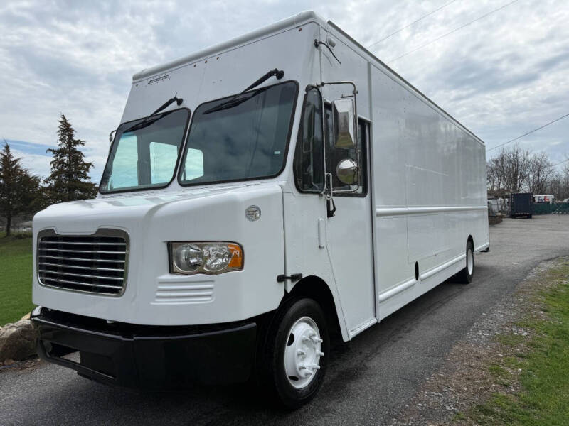 2017 Freightliner MT55 Chassis