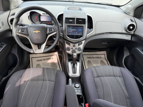 2015 Chevrolet Sonic LT Auto
