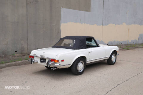 1969 Mercedes-Benz 280-Class