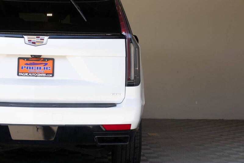 2021 Cadillac Escalade Sport