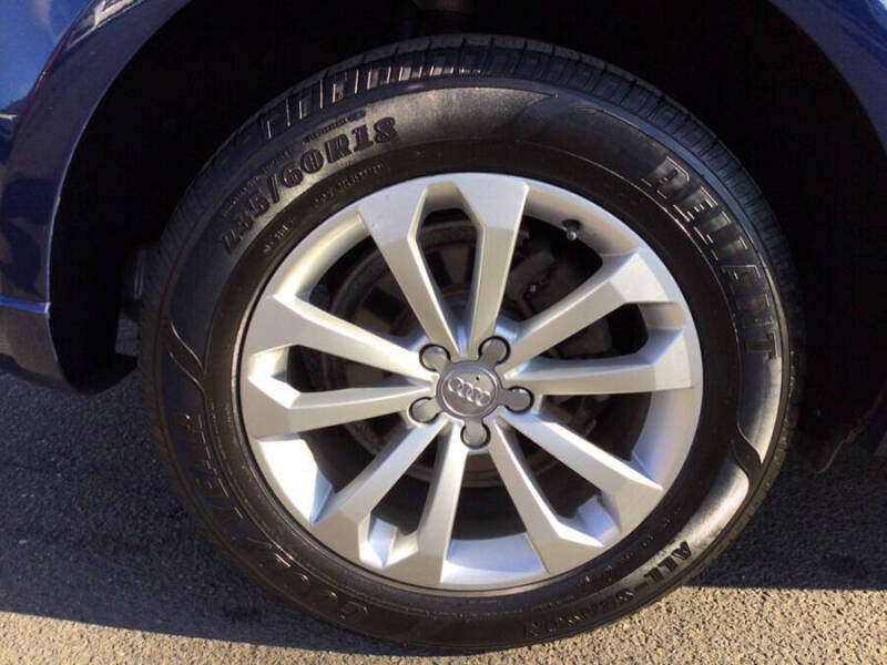 2016 Audi Q5 2.0T quattro Premium Plus