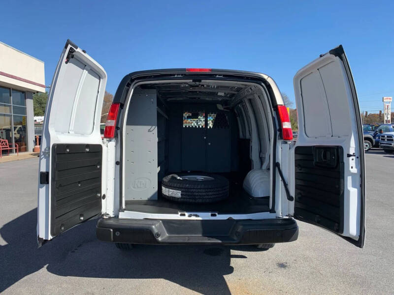 2021 Chevrolet Express 2500