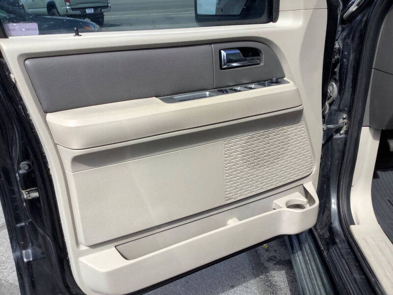 2013 Ford Expedition XLT
