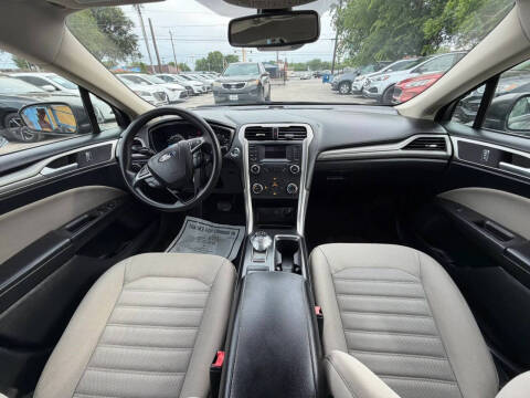 2019 Ford Fusion S