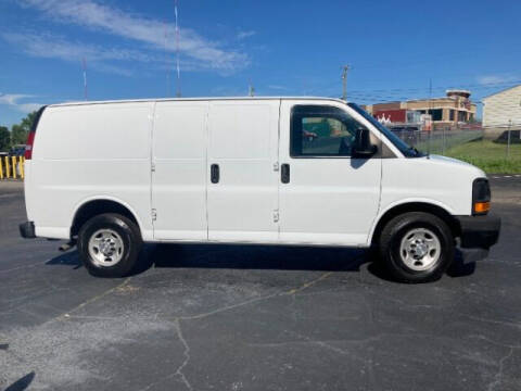 2017 Chevrolet Express 2500