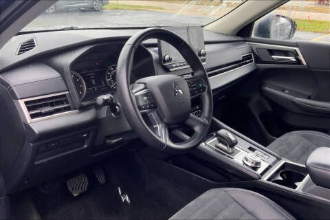 2024 Mitsubishi Outlander