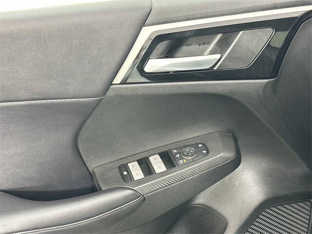 2024 Mitsubishi Outlander SE Black Edition