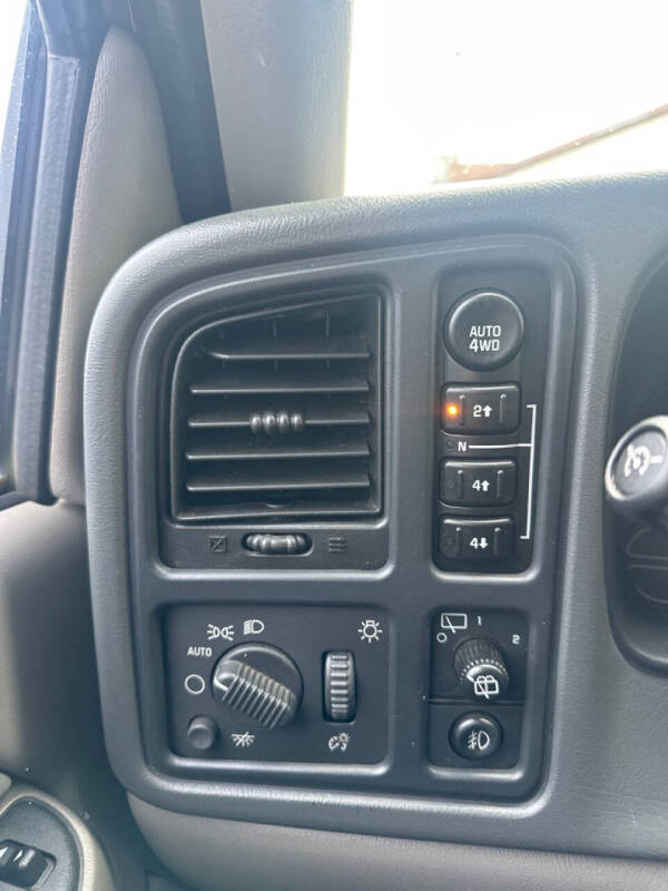 2004 Chevrolet Tahoe