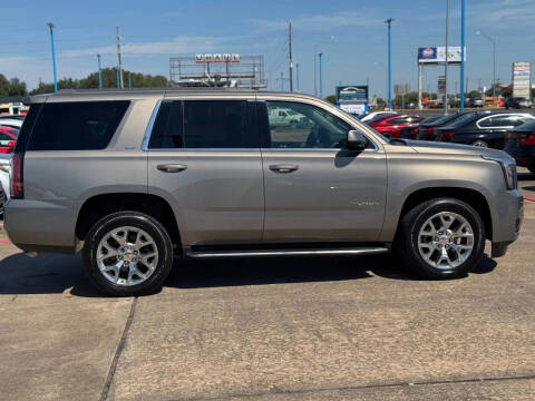 2019 GMC Yukon SLT